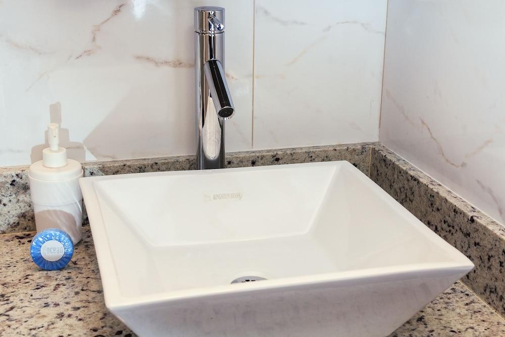 הוליווד Caribbean Resort Suites מראה חיצוני תמונה